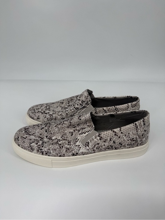 Boutique Corkys Shoes - Boutique by Corky's Snakeskin Print Slip On Sneakers Python Animal Print Size 9
